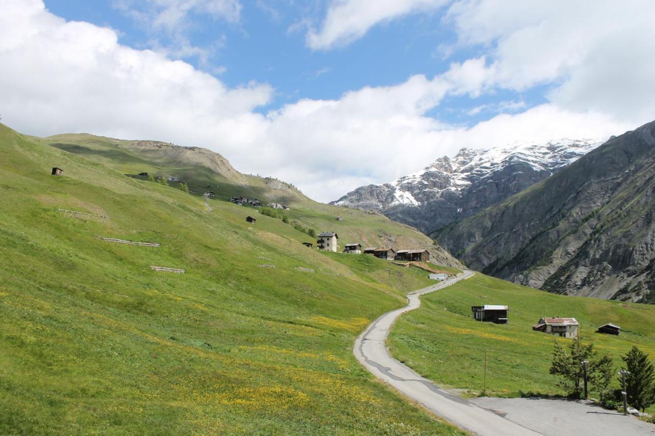 Apartment Il Nocciolino Livigno Exterior foto