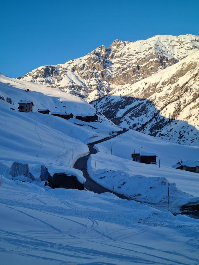 Apartment Il Nocciolino Livigno Exterior foto